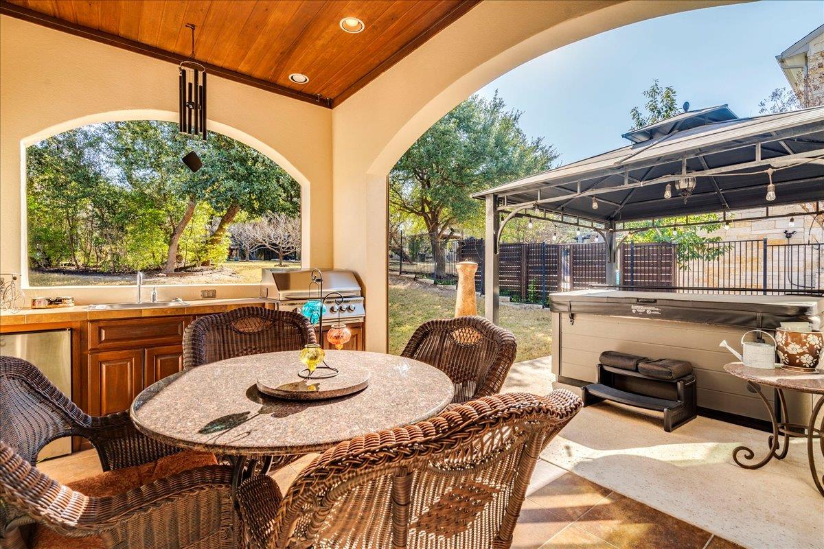 307 Duffy Ln, Austin, TX 78738