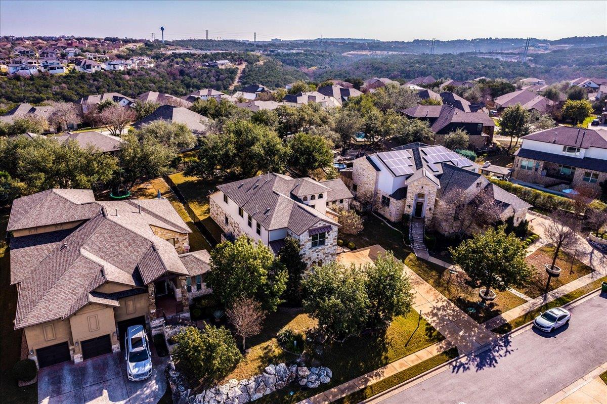 307 Duffy Ln, Austin, TX 78738