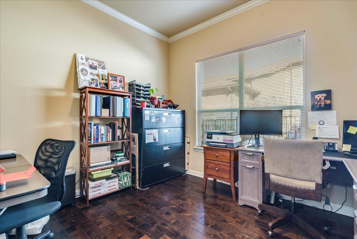 307 Duffy Ln, Austin, TX 78738