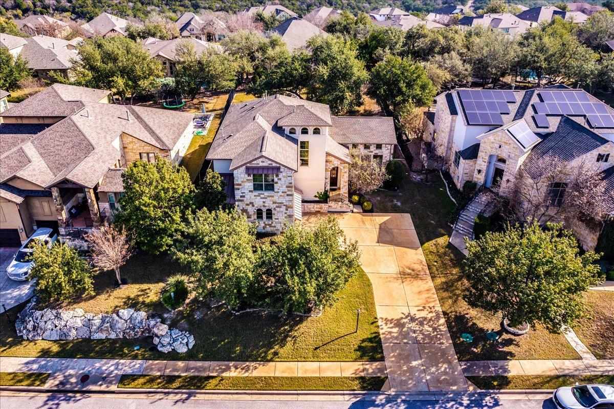 307 Duffy Ln, Austin, TX 78738