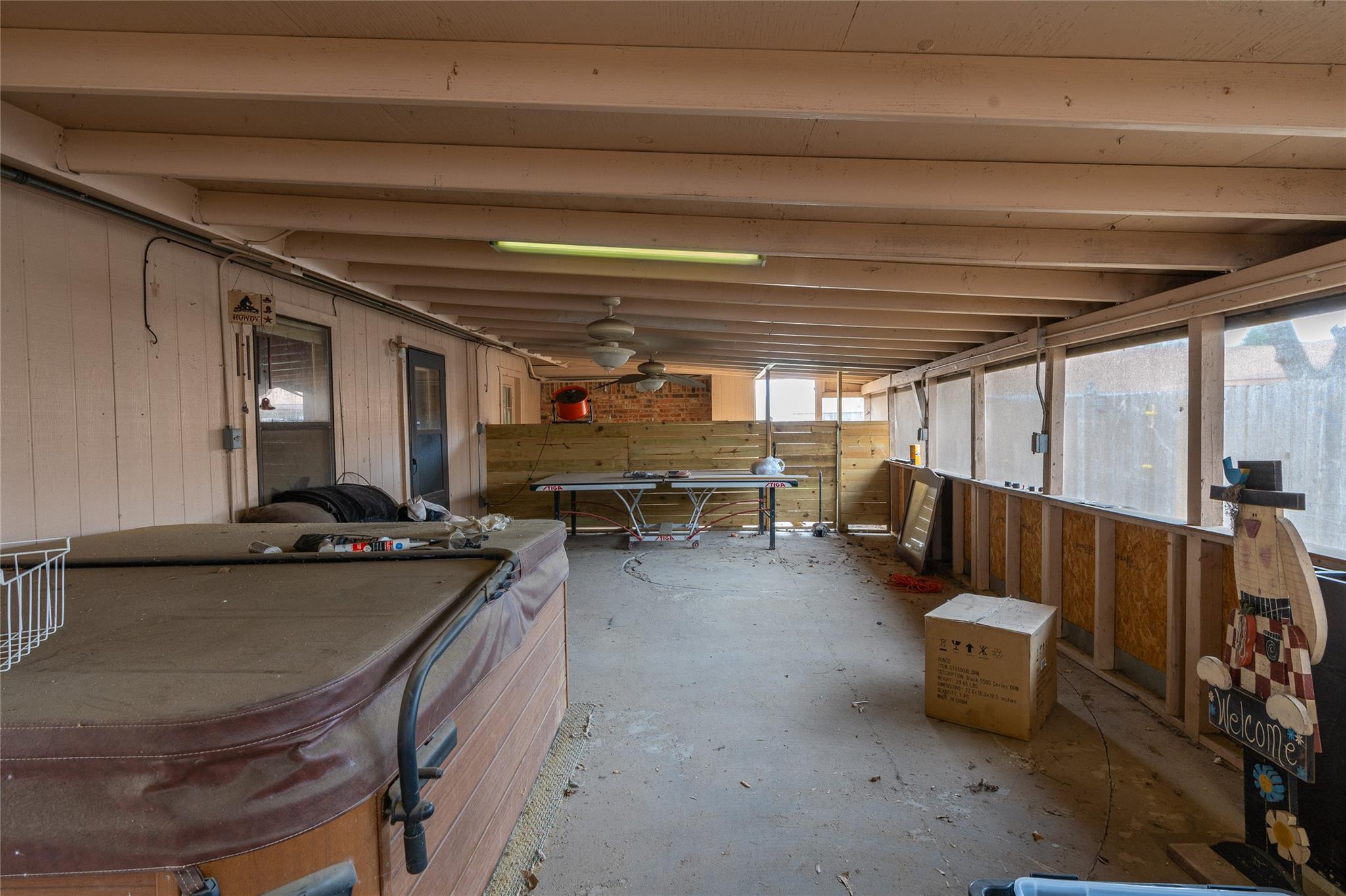 1114 Woodlawn St, Lockhart, TX 78644