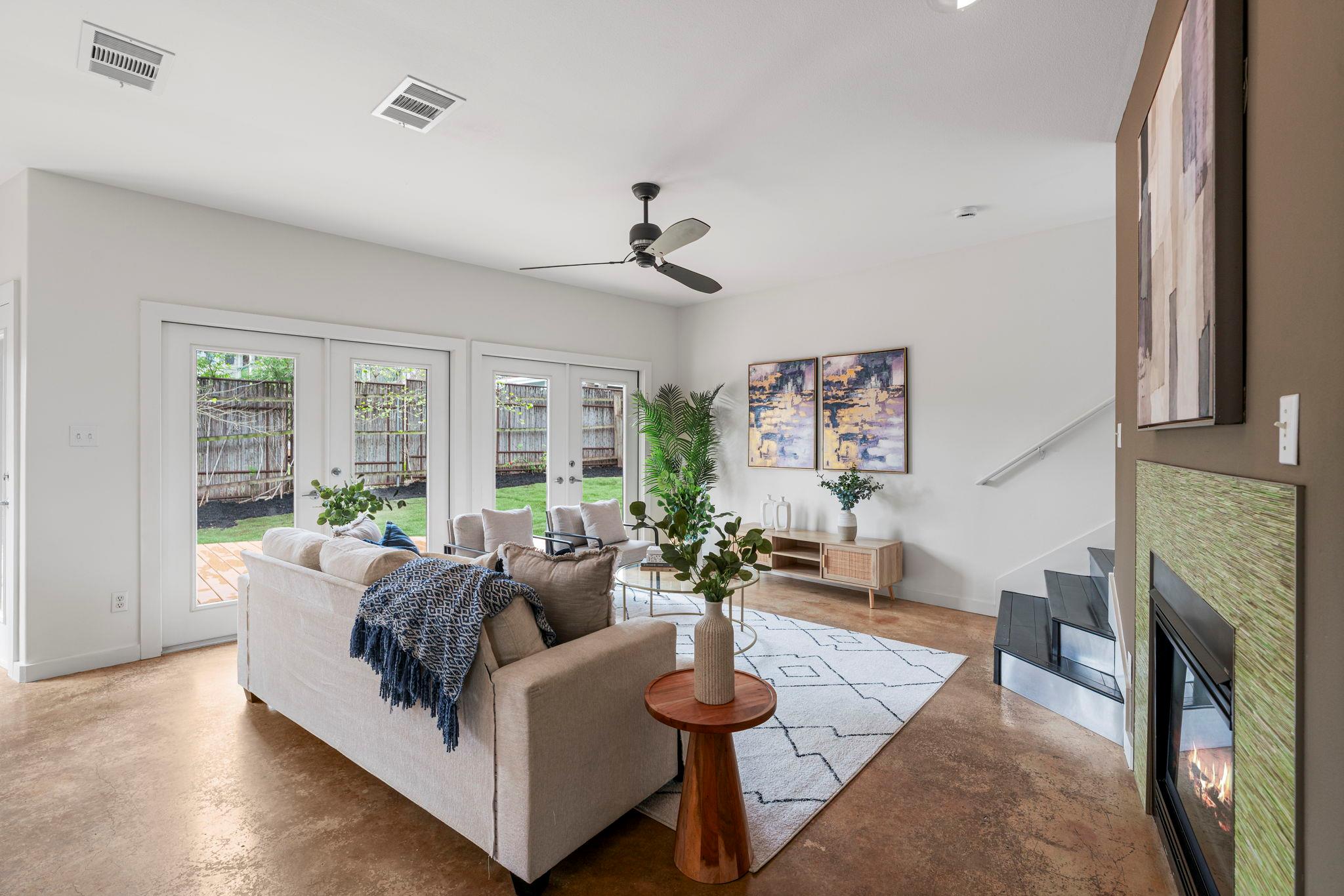 2114 Goodrich Ave # 10, Austin, TX 78704