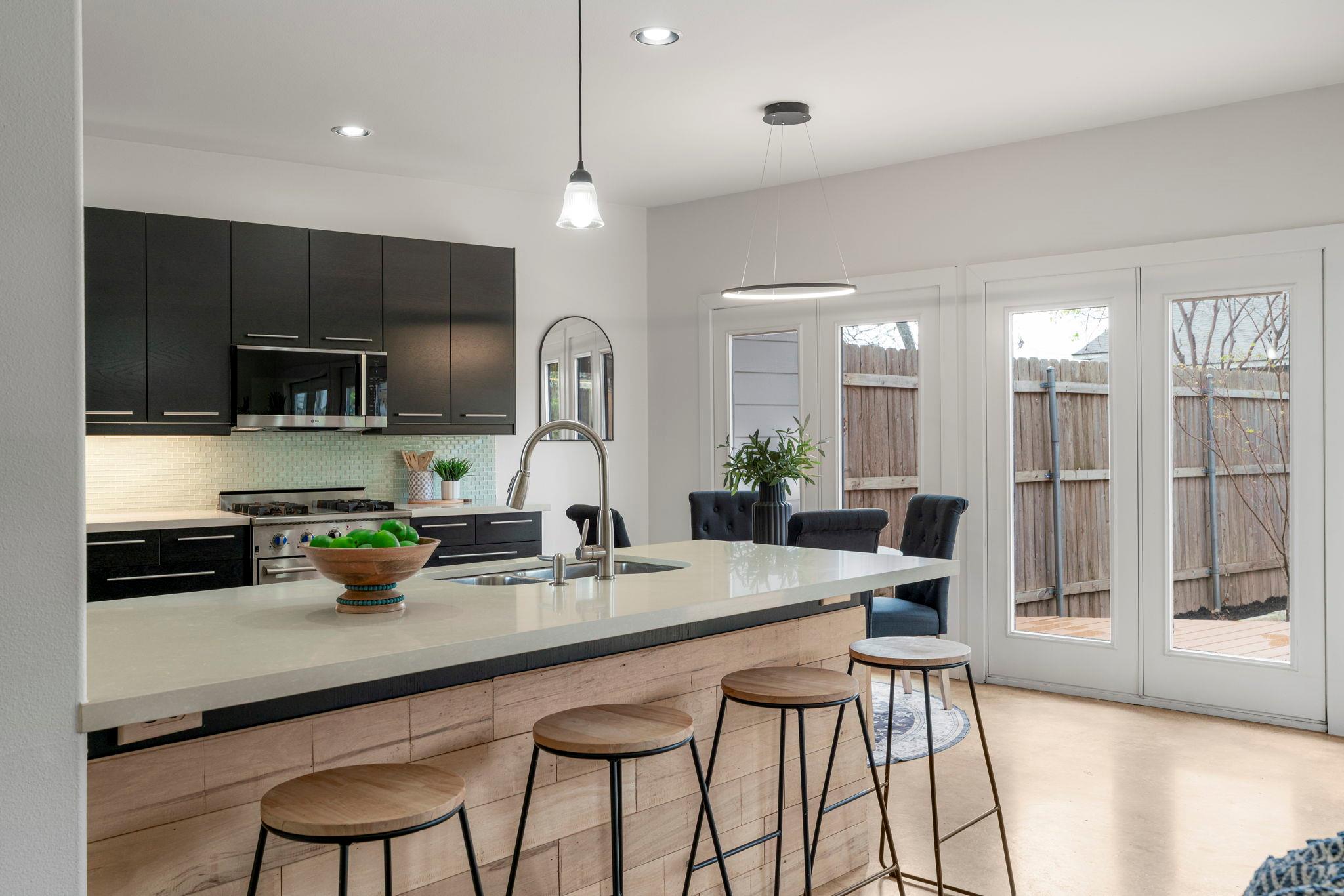 2114 Goodrich Ave # 10, Austin, TX 78704