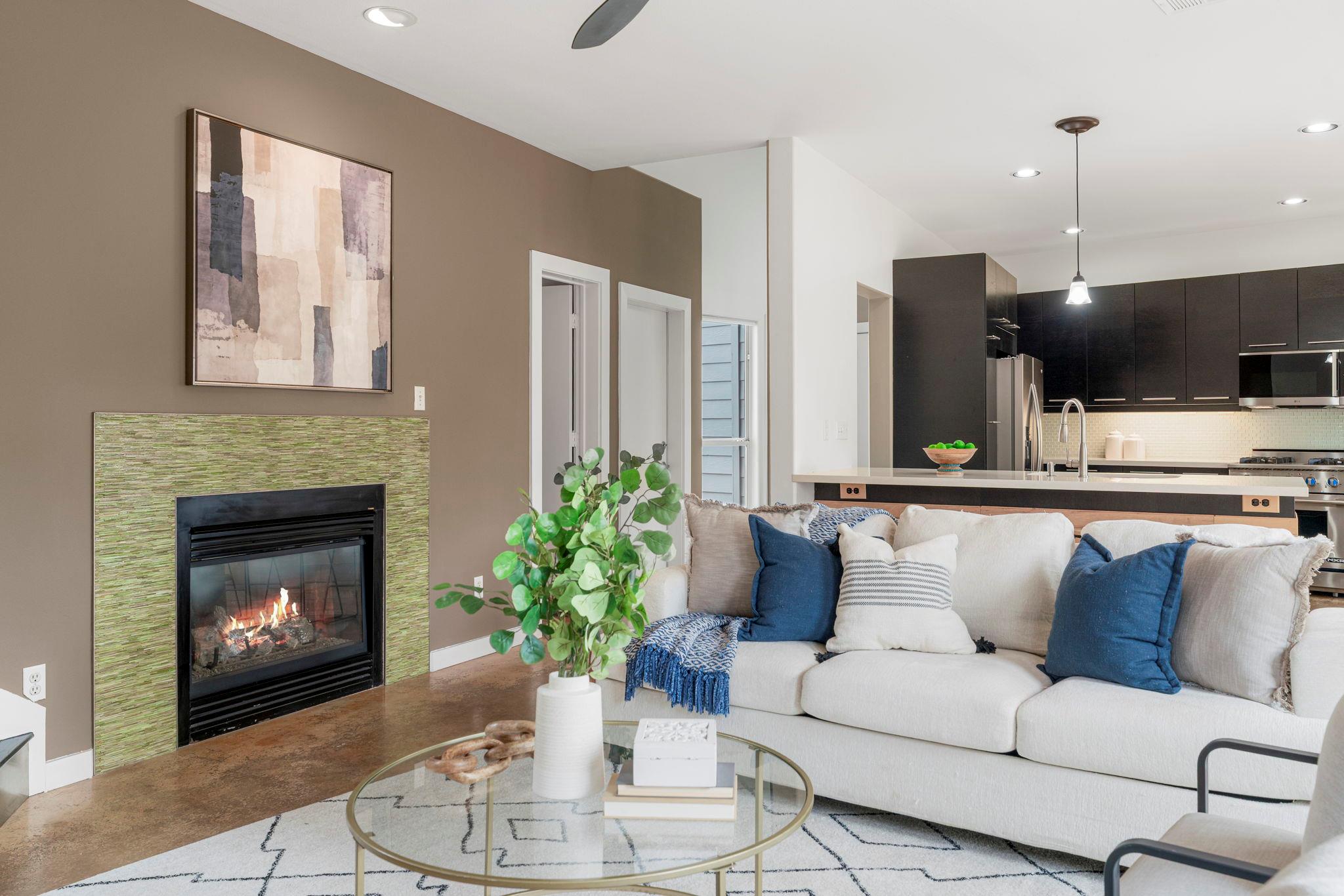 2114 Goodrich Ave # 10, Austin, TX 78704