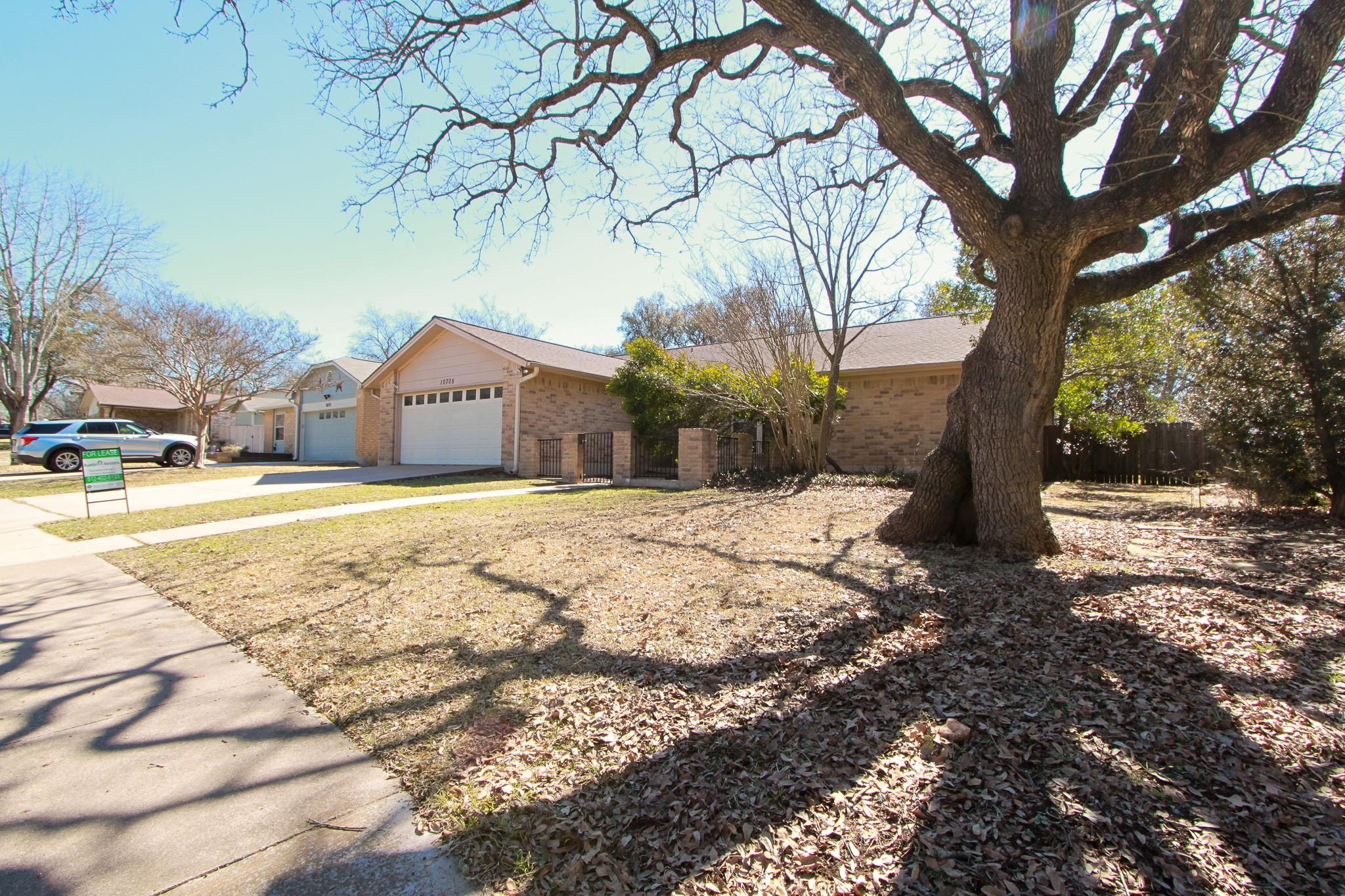 10705 Doering Ln, Austin, TX 78750