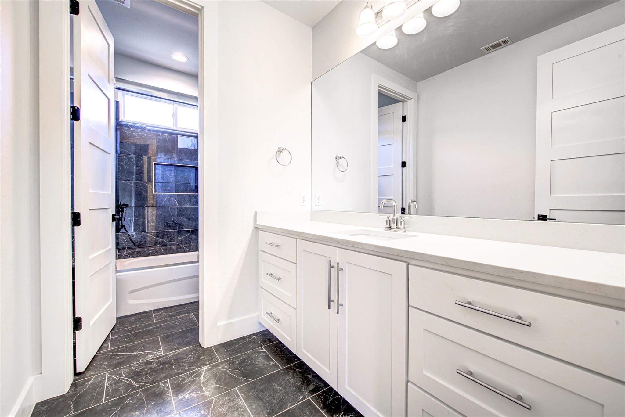 14210 Fort Smith Trl, Austin, TX 78734