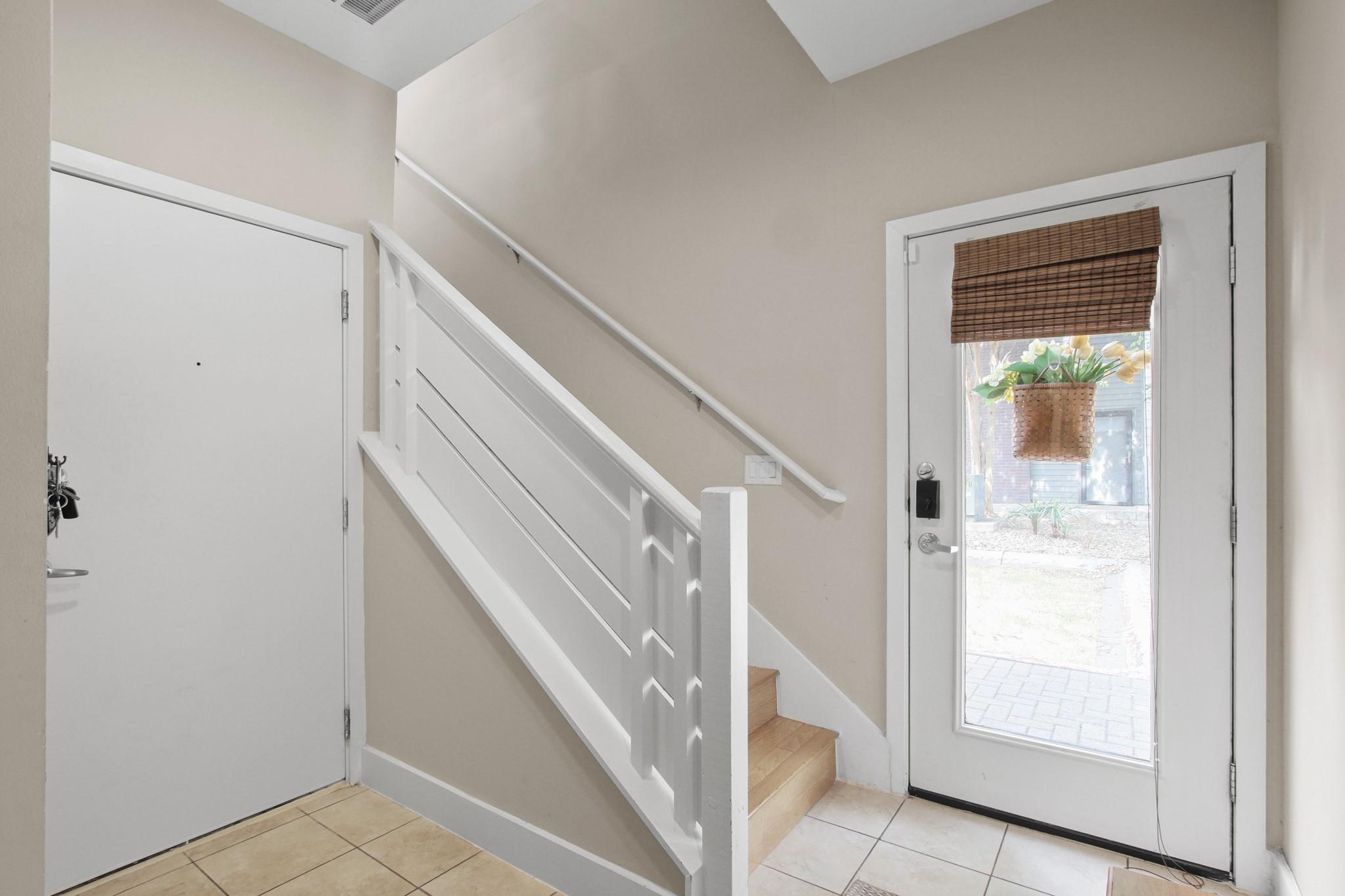 1702 S Lamar Blvd # 3, Austin, TX 78704