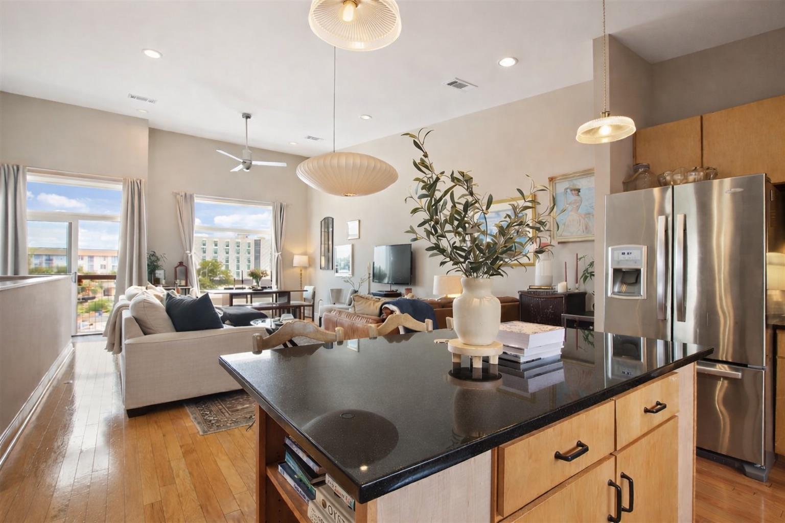 1702 S Lamar Blvd # 3, Austin, TX 78704