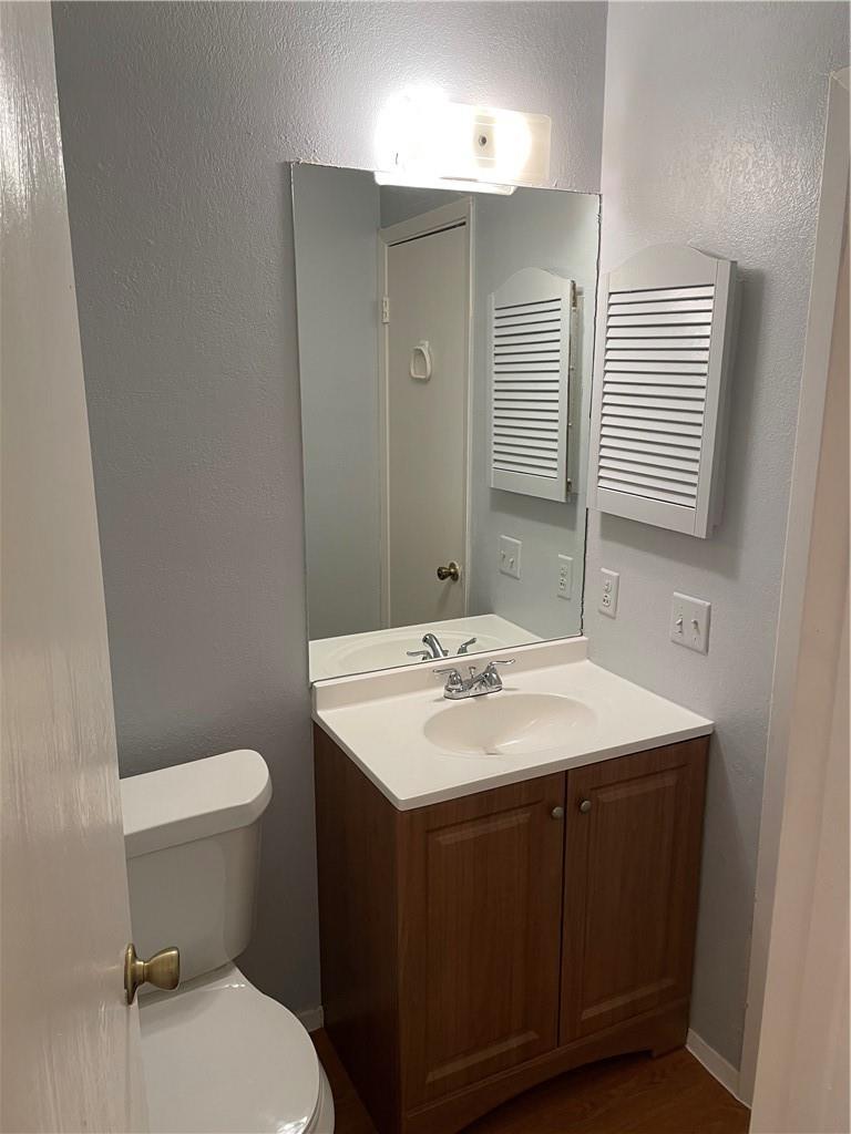 105 Meteor Dr # A, Austin, TX 78745