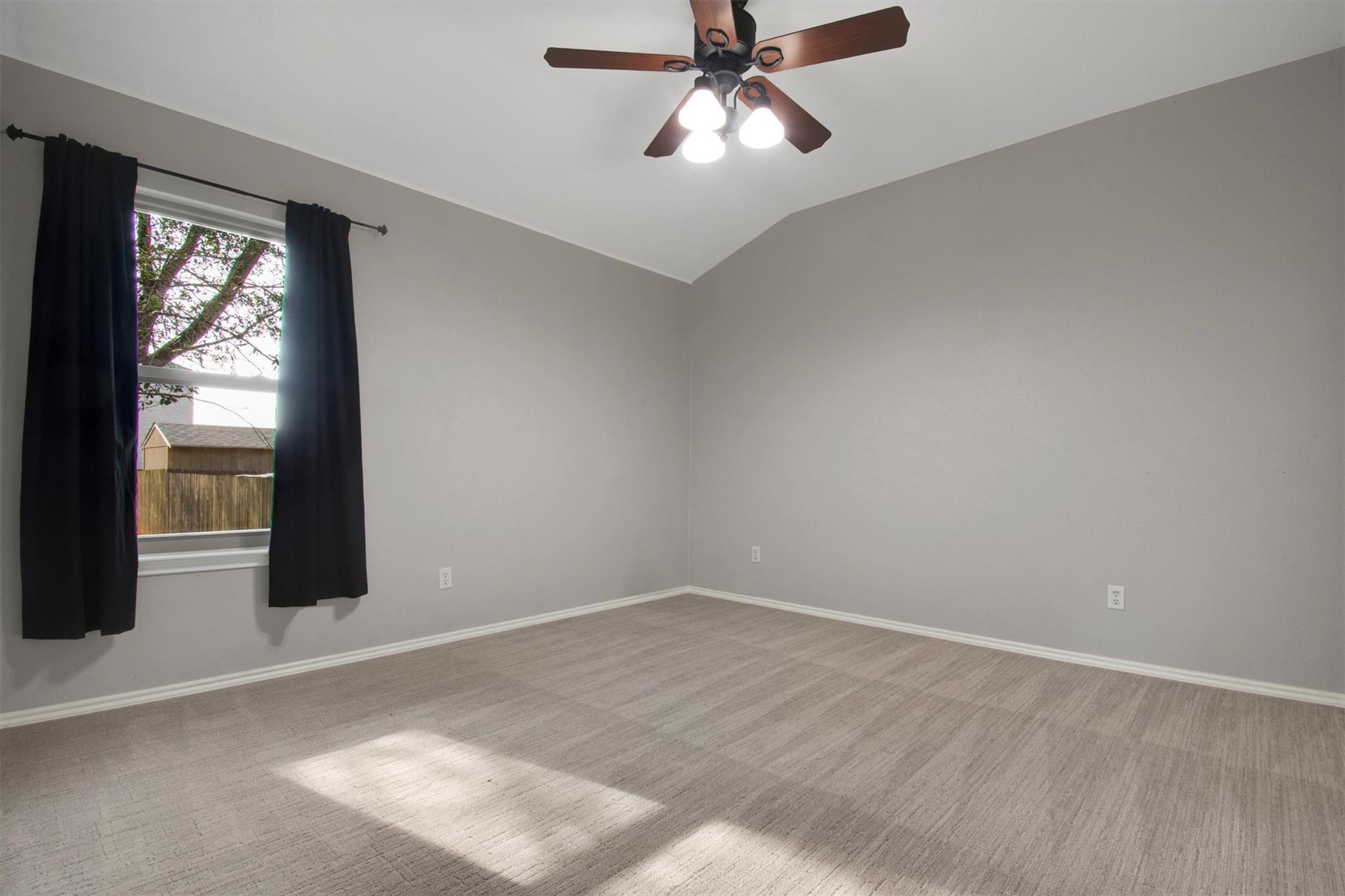 901 Bella Vista Cir, Kyle, TX 78640