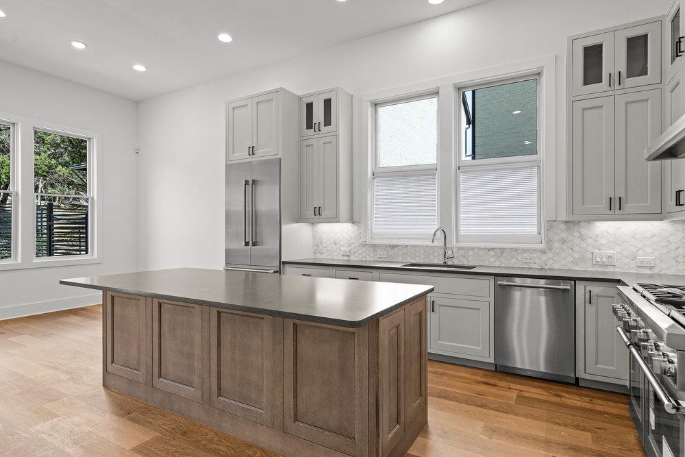 1719 Spyglass Dr # 16, Austin, TX 78746