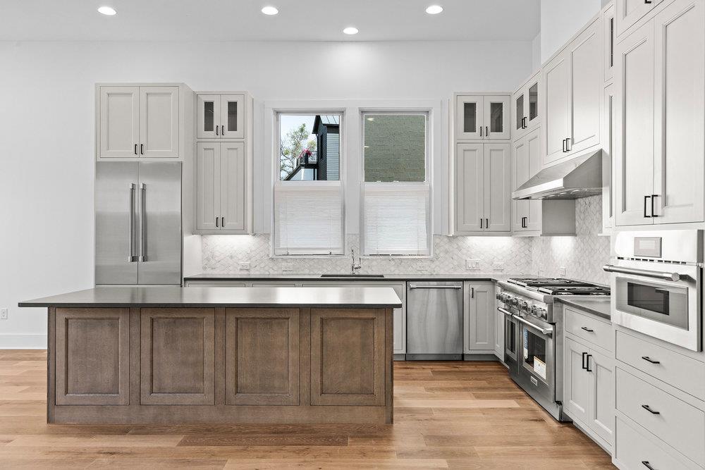 1719 Spyglass Dr # 16, Austin, TX 78746