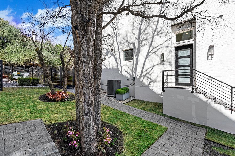 1719 Spyglass Dr # 16, Austin, TX 78746