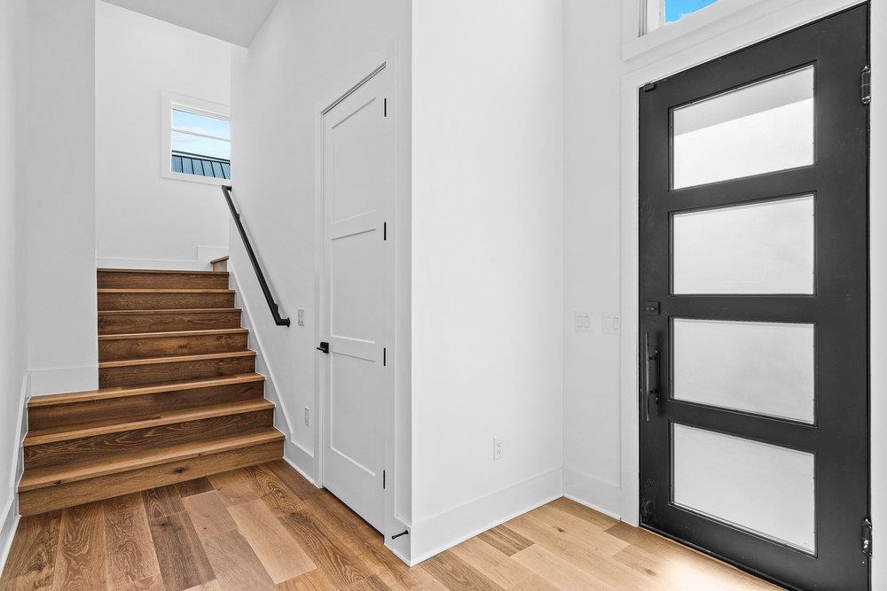 1719 Spyglass Dr # 16, Austin, TX 78746