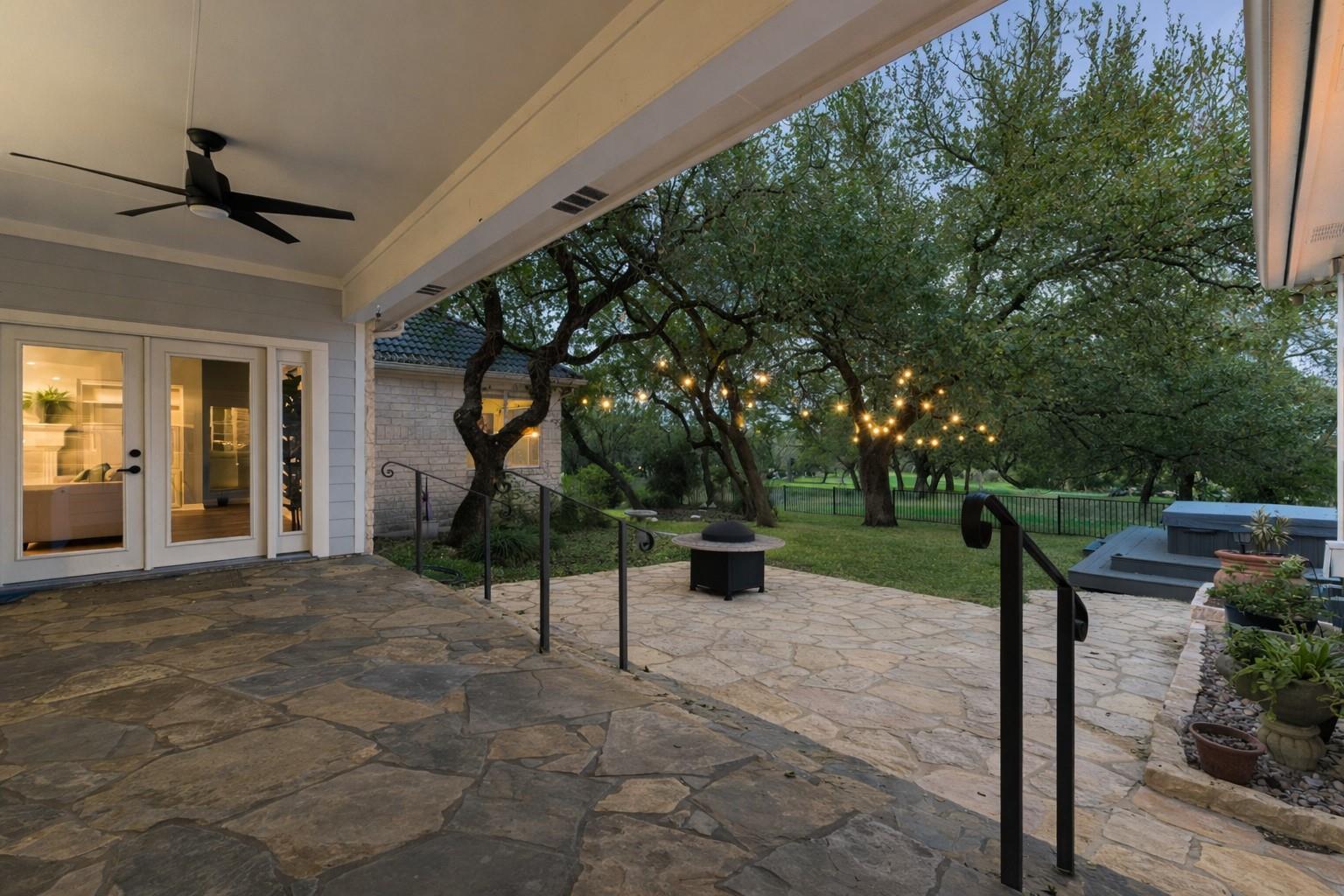 2016 Lakeway Blvd, Lakeway, TX 78734