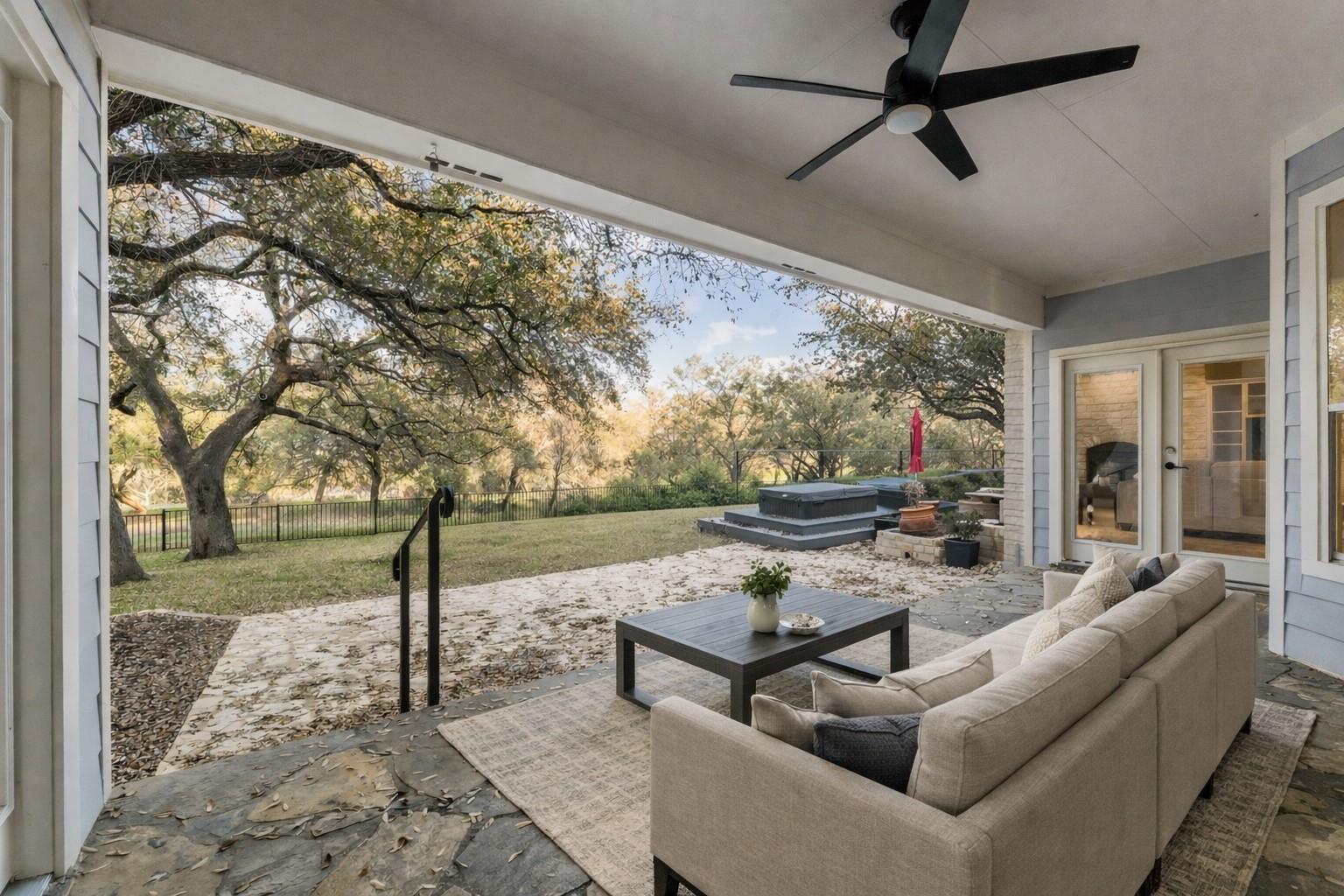 2016 Lakeway Blvd, Lakeway, TX 78734