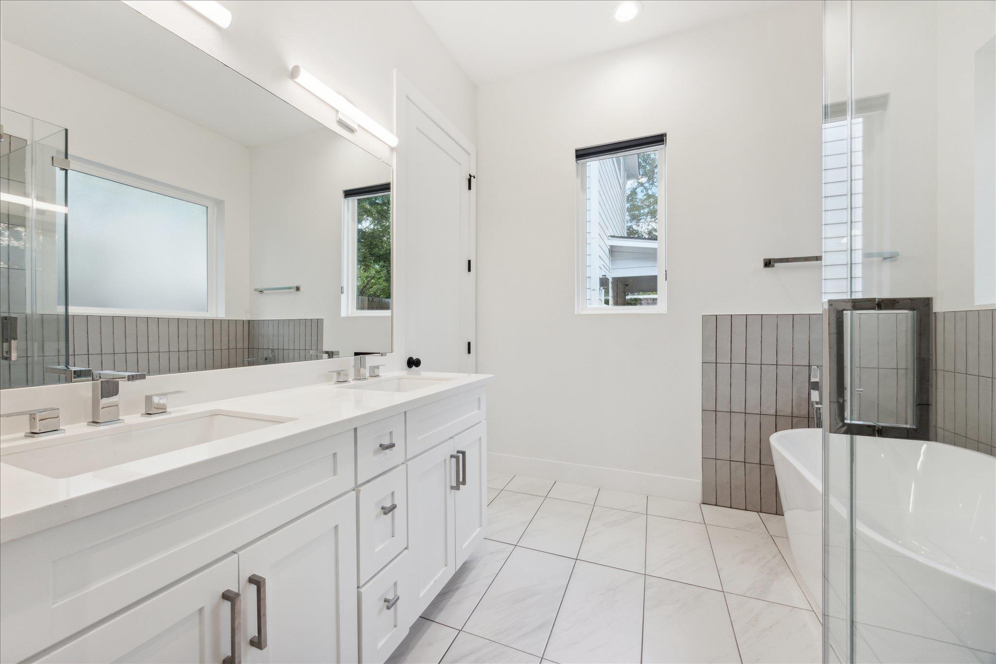 5413 Blue Bird Ln # 1, Austin, TX 78745