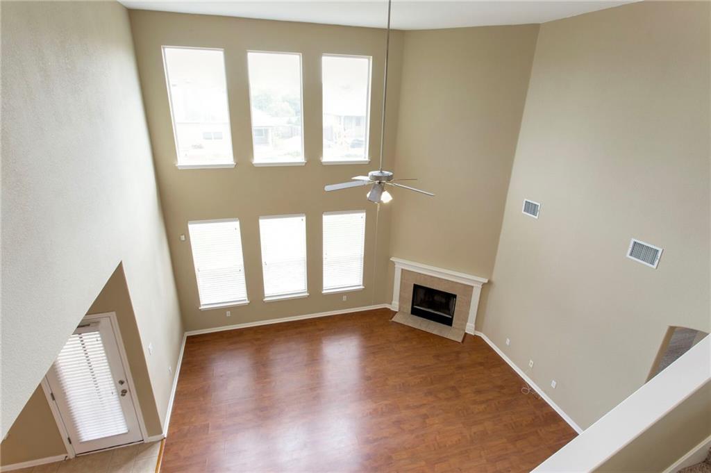 517 Dinge Bay Dr, Round Rock, TX 78664