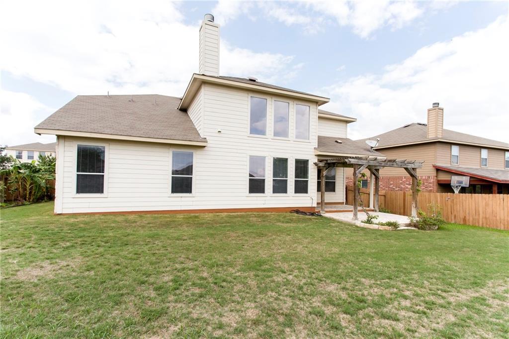 517 Dinge Bay Dr, Round Rock, TX 78664