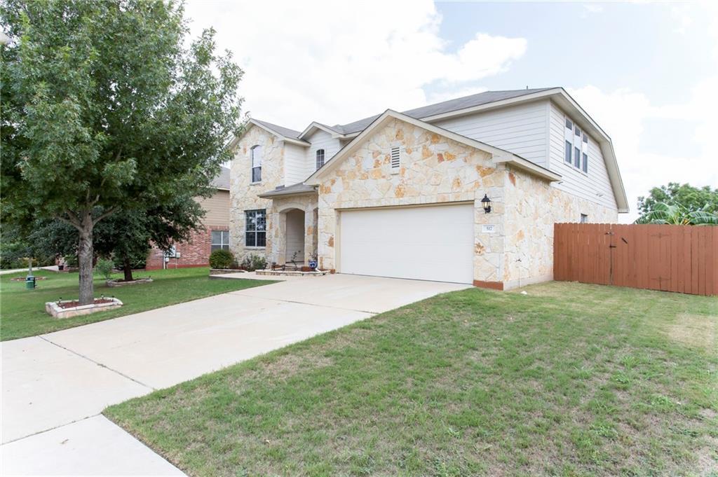 517 Dinge Bay Dr, Round Rock, TX 78664