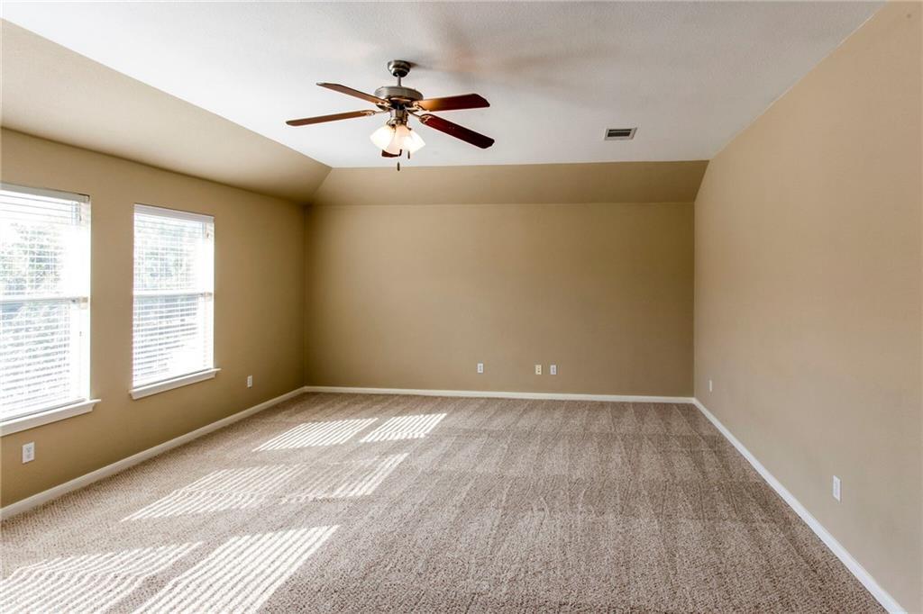 517 Dinge Bay Dr, Round Rock, TX 78664