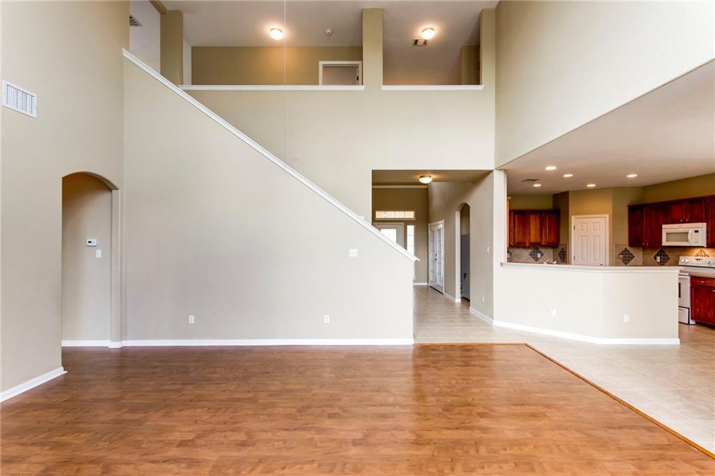 517 Dinge Bay Dr, Round Rock, TX 78664