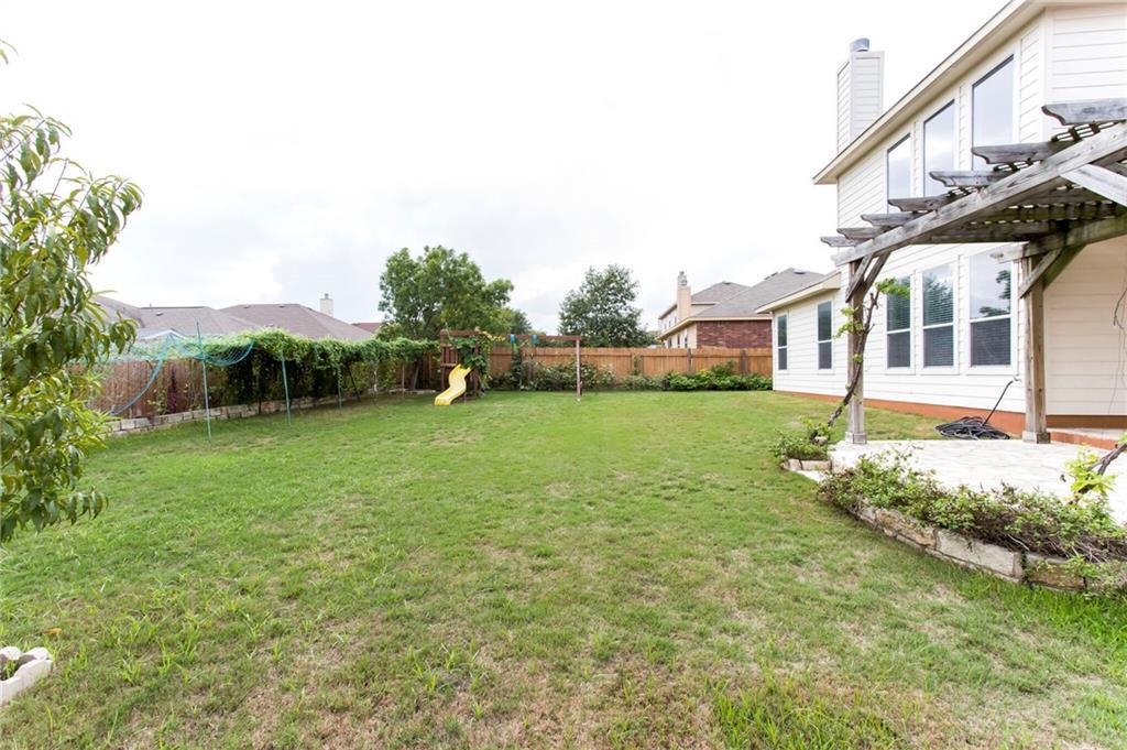 517 Dinge Bay Dr, Round Rock, TX 78664