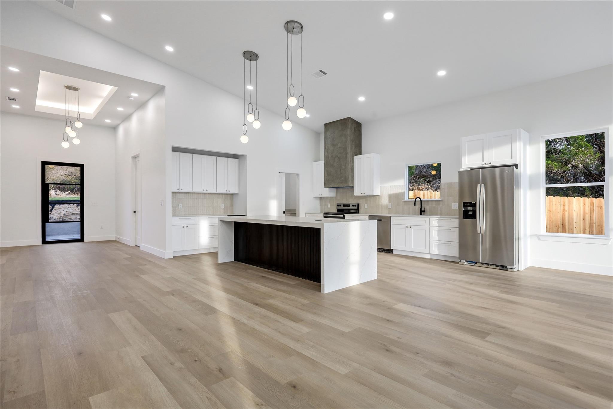 21803 O'Henry Ave, Lago Vista, TX 78645