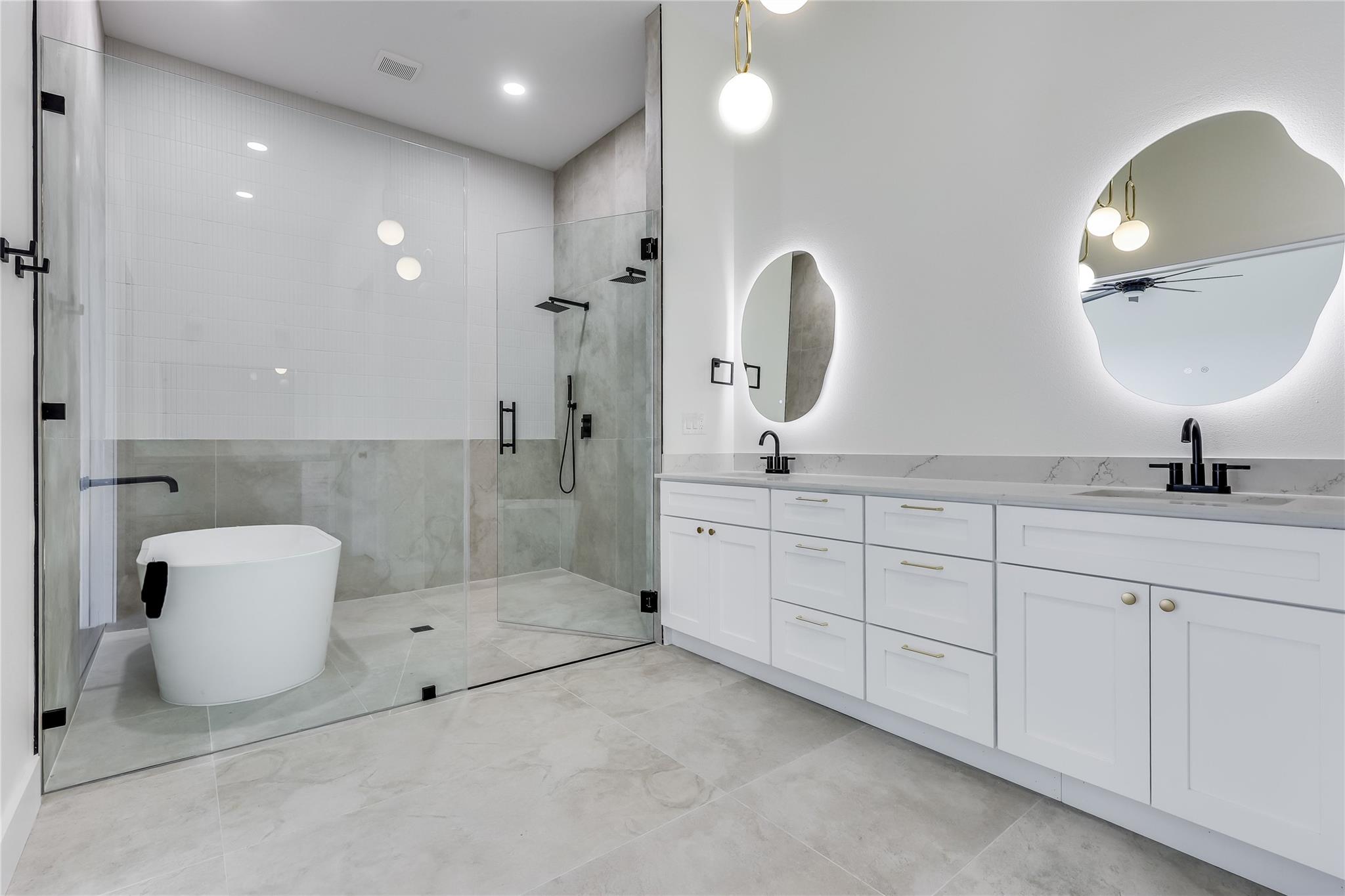 21803 O'Henry Ave, Lago Vista, TX 78645