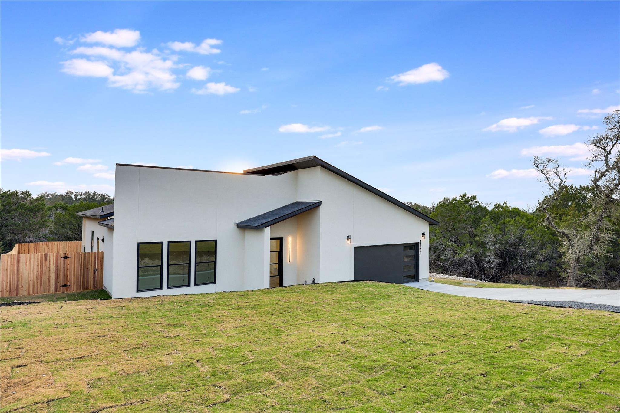 21803 O'Henry Ave, Lago Vista, TX 78645