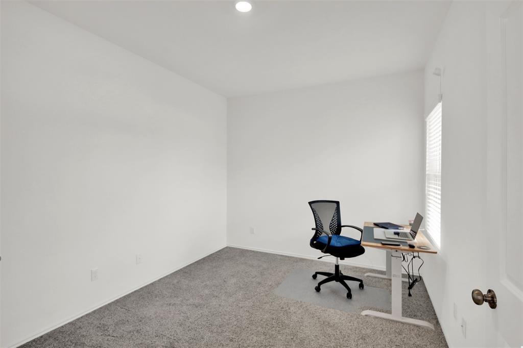 937 Mallow Rd, Leander, TX 78641