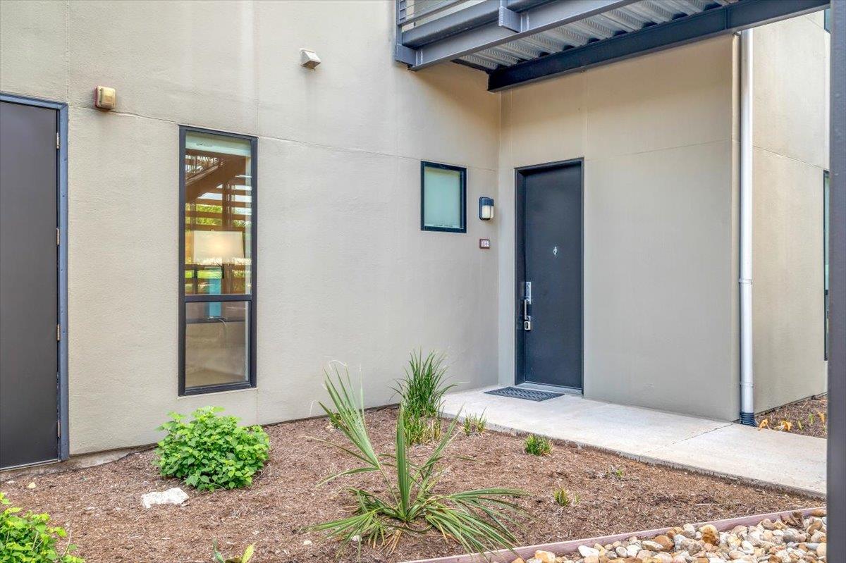 1101 Ivean Pearson Rd # A102, Lago Vista, TX 78645