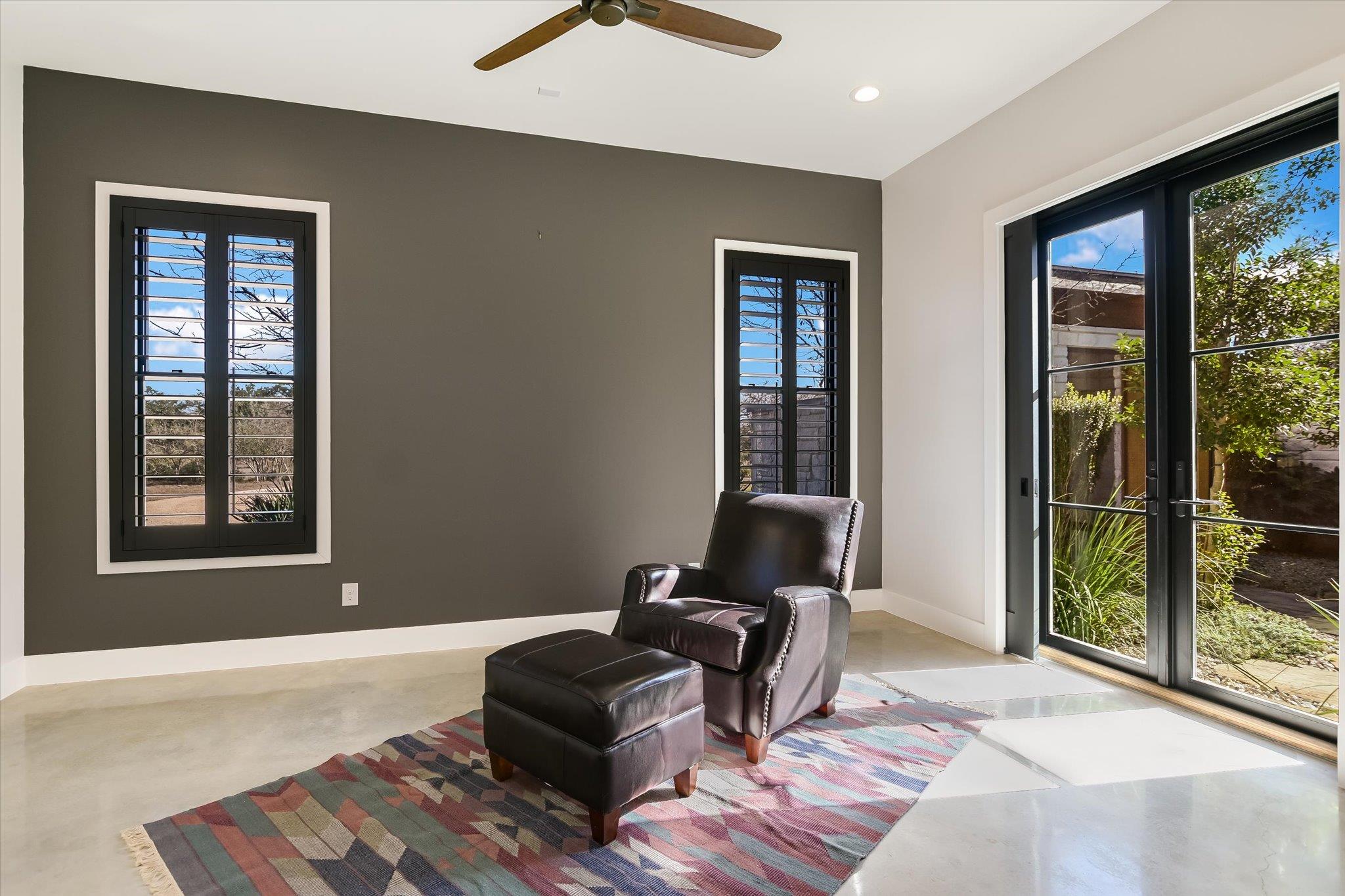 343 Pug Rippy Rd, Dripping Springs, TX 78620