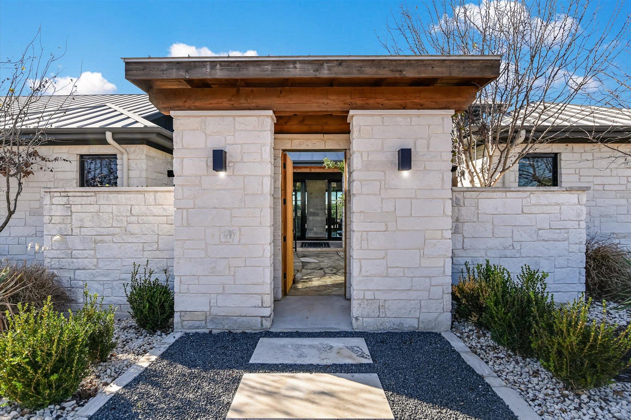 343 Pug Rippy Rd, Dripping Springs, TX 78620