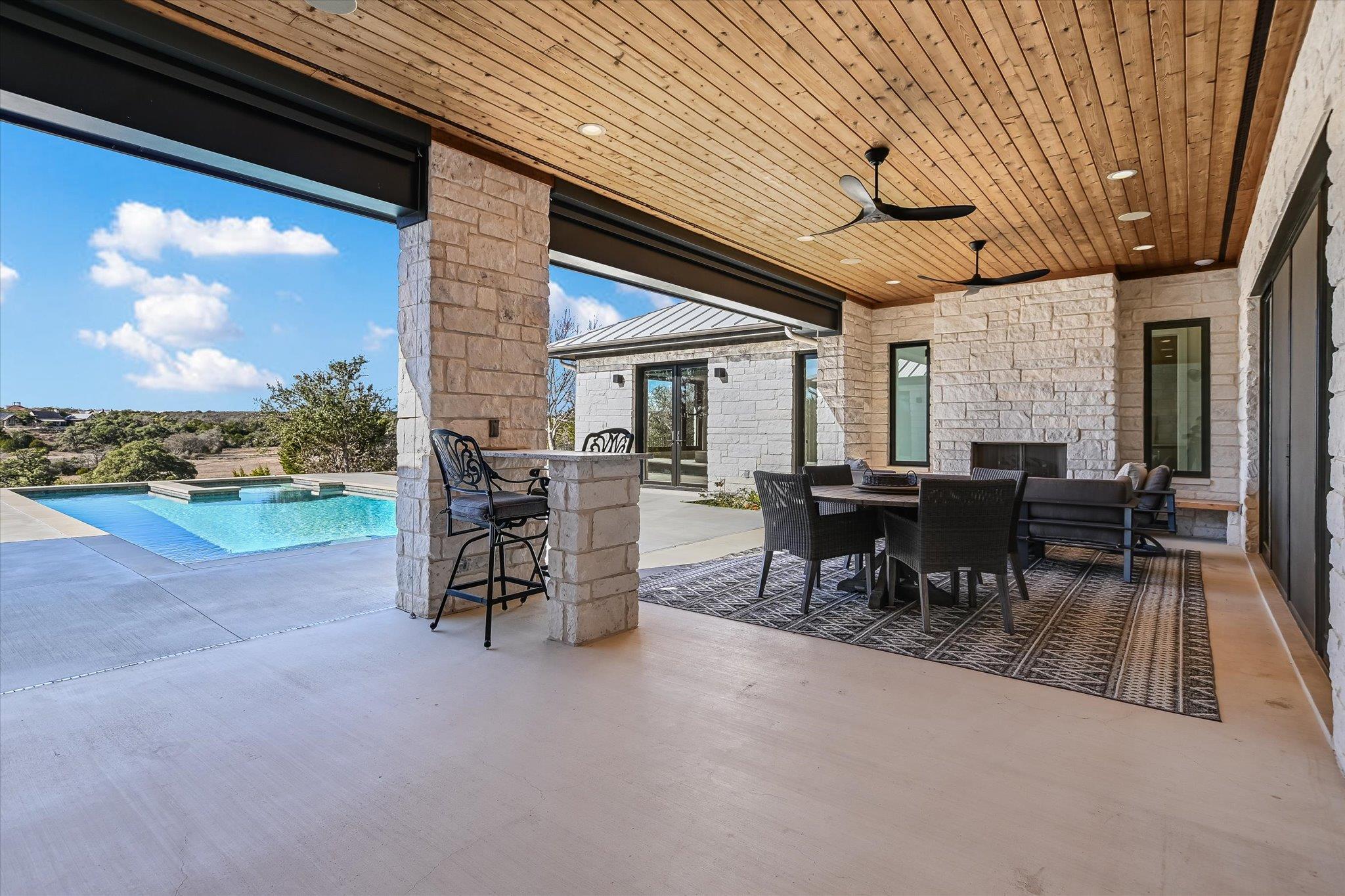 343 Pug Rippy Rd, Dripping Springs, TX 78620