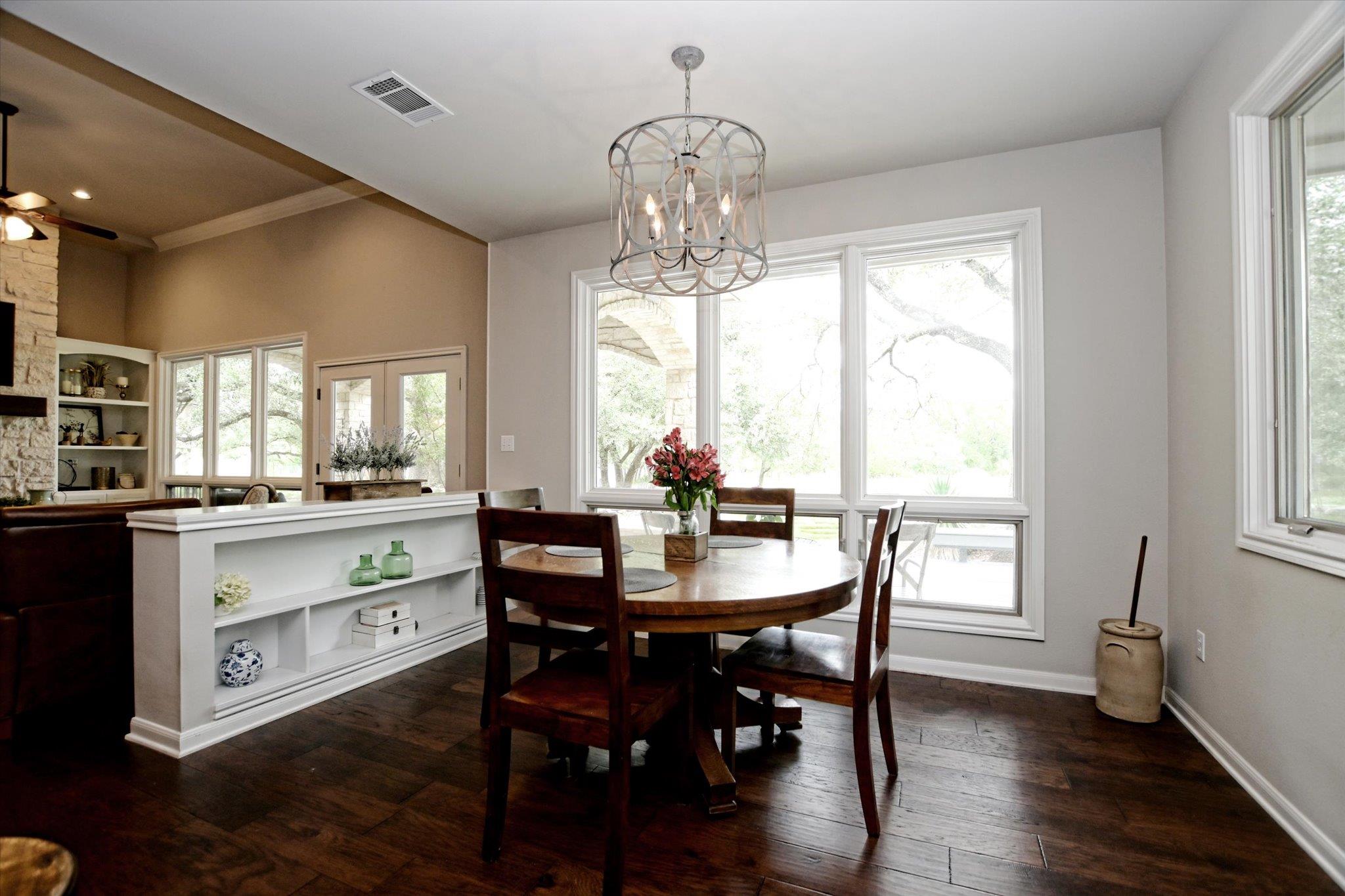 425 Patricia Rd, Georgetown, TX 78628