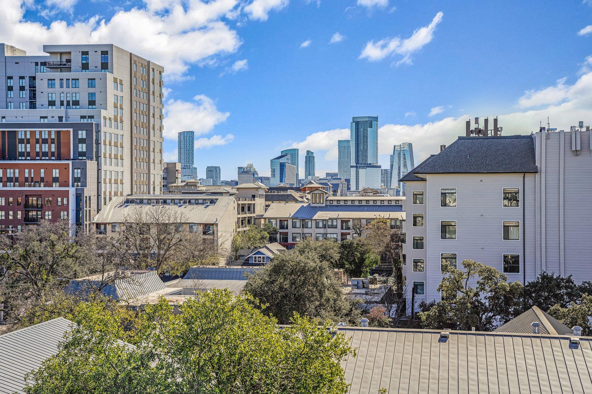 910 W 25th St # 607, Austin, TX 78705