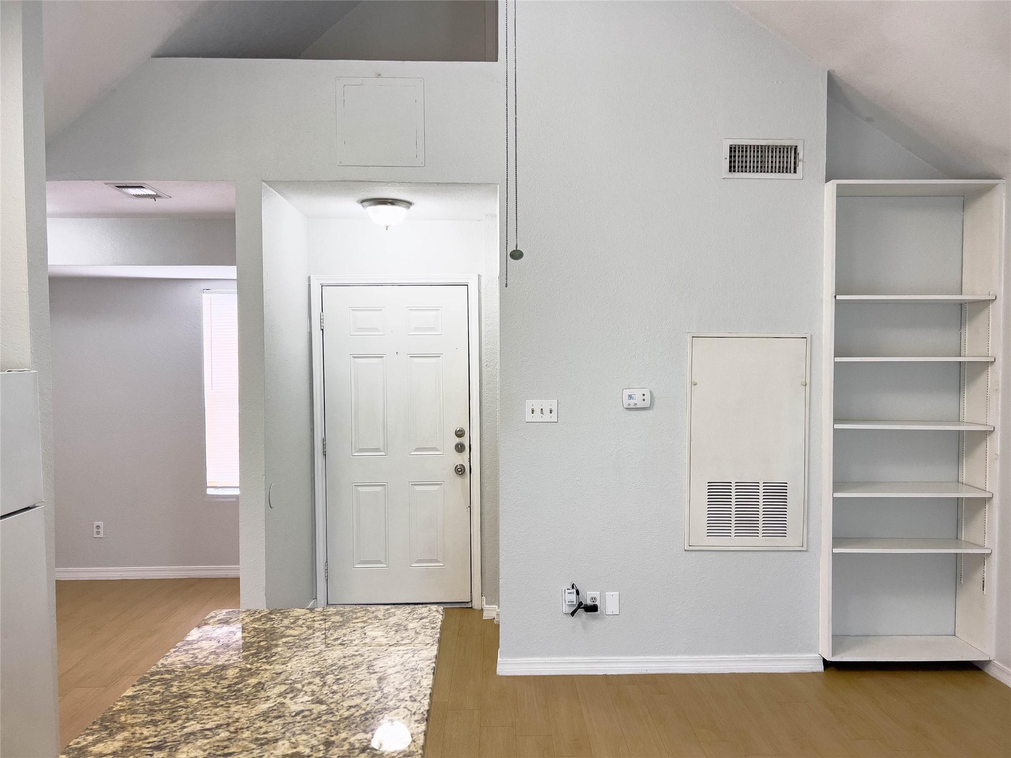 513 South Park Dr # 302, Austin, TX 78704