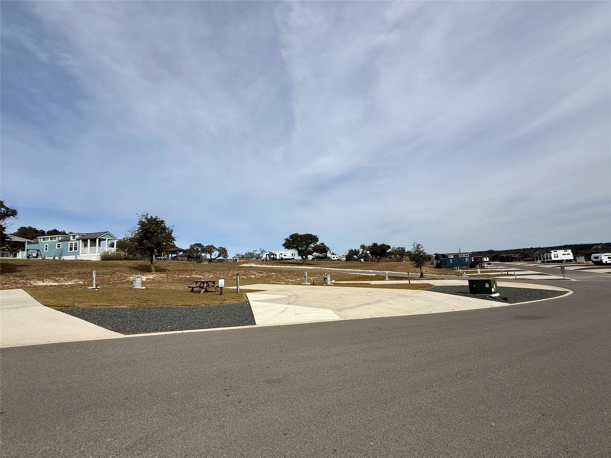 5386 Ranch Road 1376 # 31, Fredericksburg, TX 78624