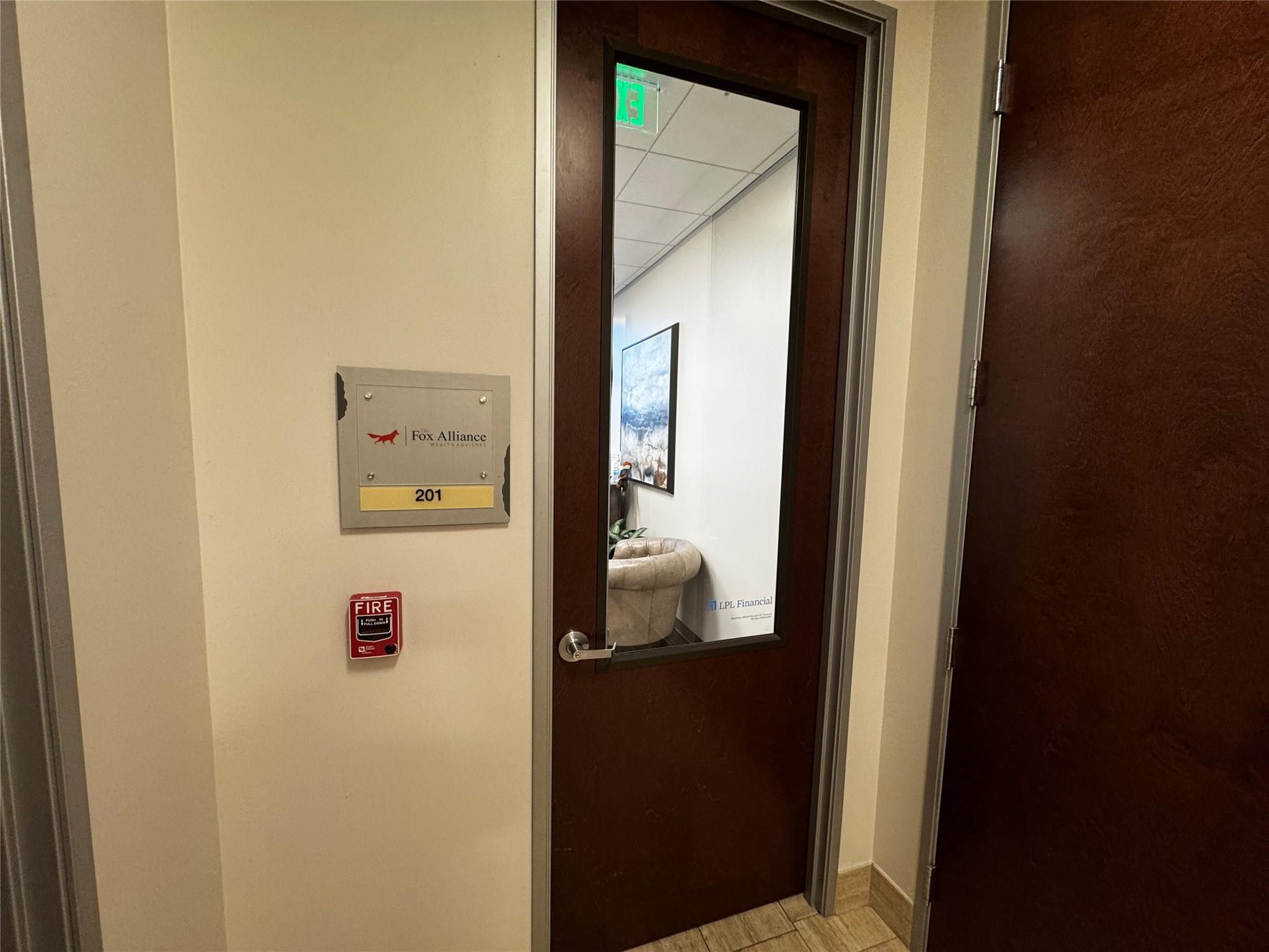 5920 W William Cannon Dr # 201, Austin, TX 78749