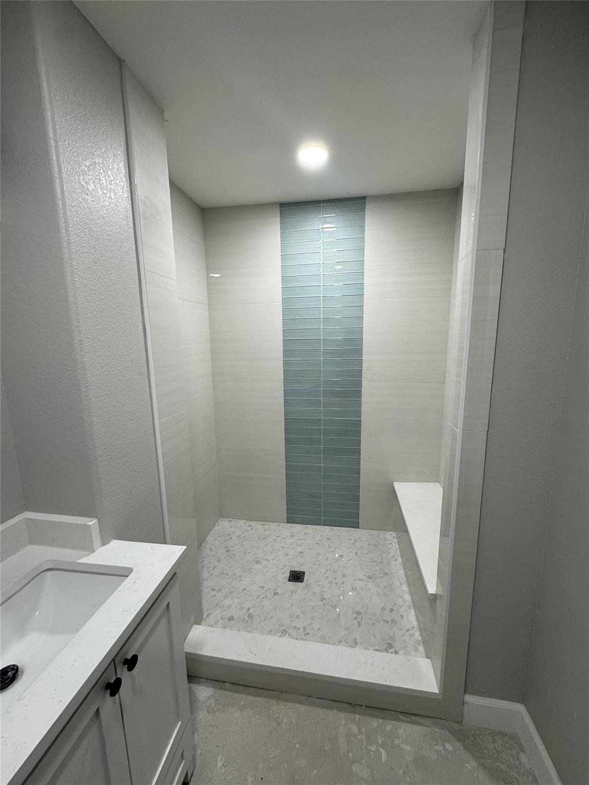 4926 W Old Lockhart Rd, Muldoon, TX 78949