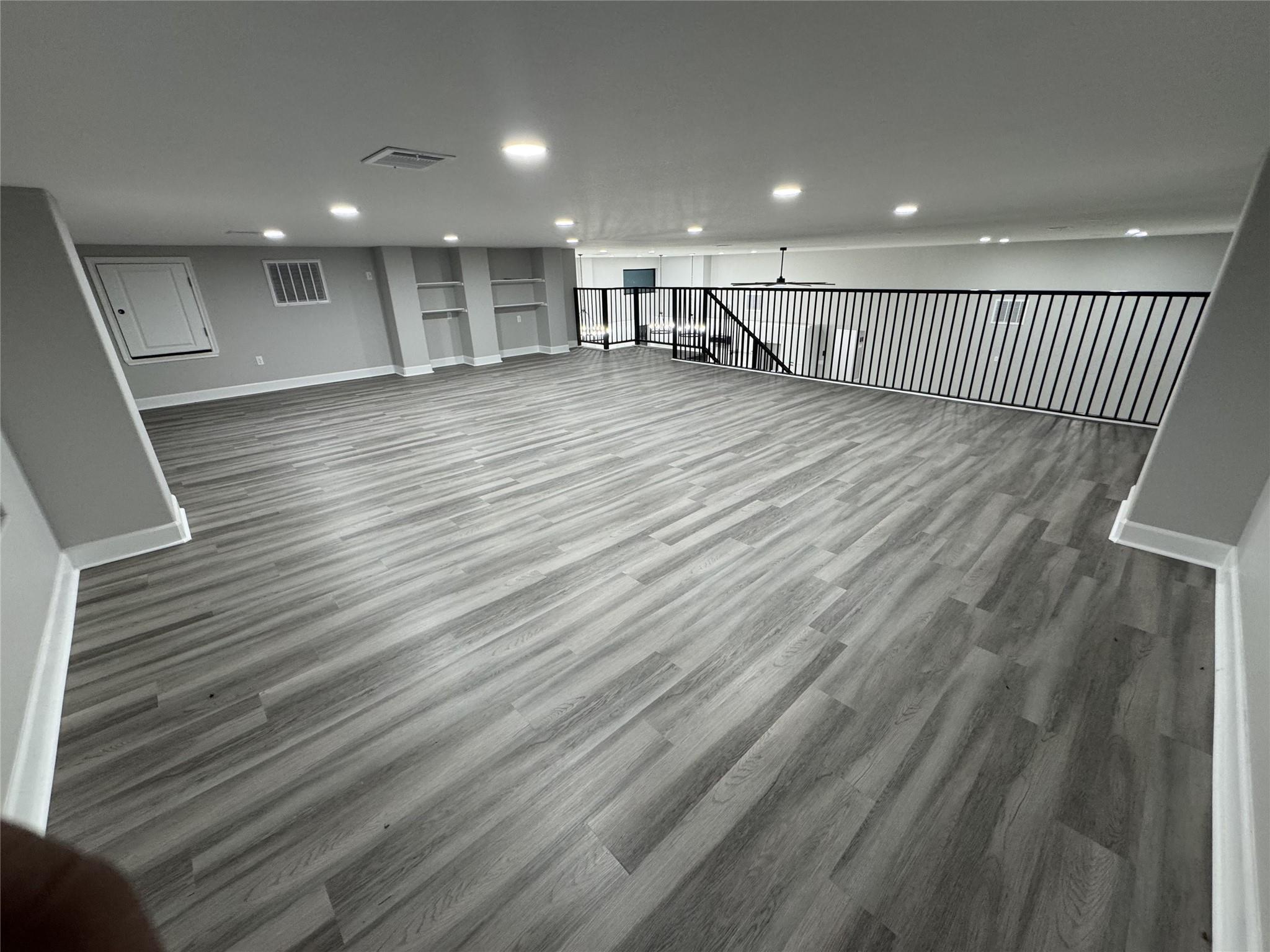 4926 W Old Lockhart Rd, Muldoon, TX 78949