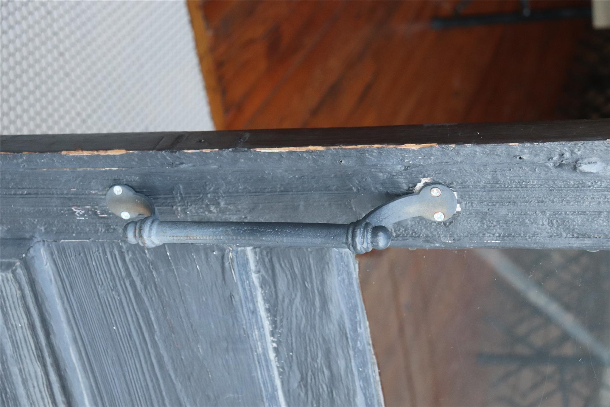 111 East St, Hutto, TX 78634