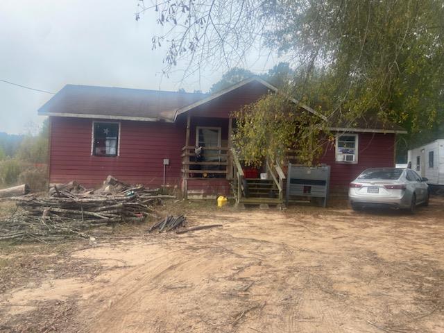 270 Roy Hall Dr, Cleveland, TX 77328