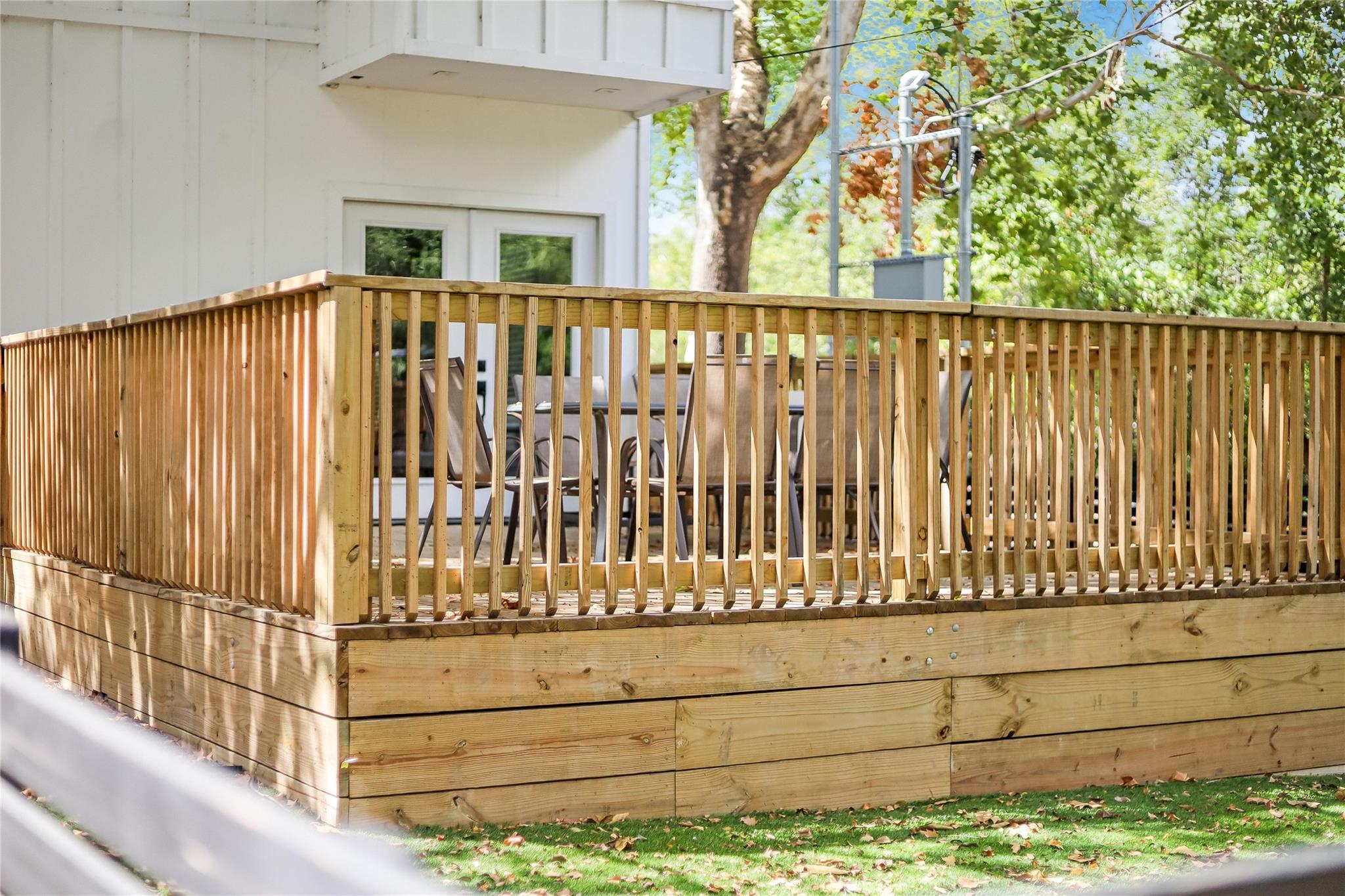 1111 W Annie St # B, Austin, TX 78704