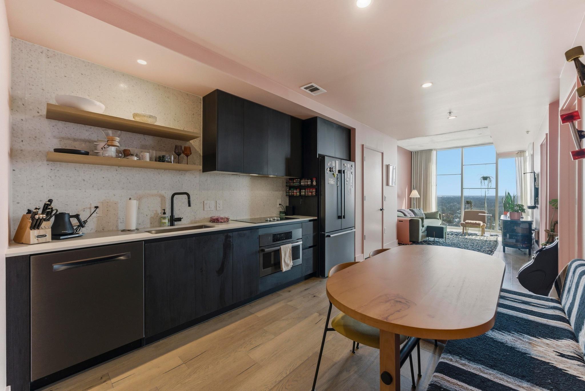 48 East Ave # 1607, Austin, TX 78701