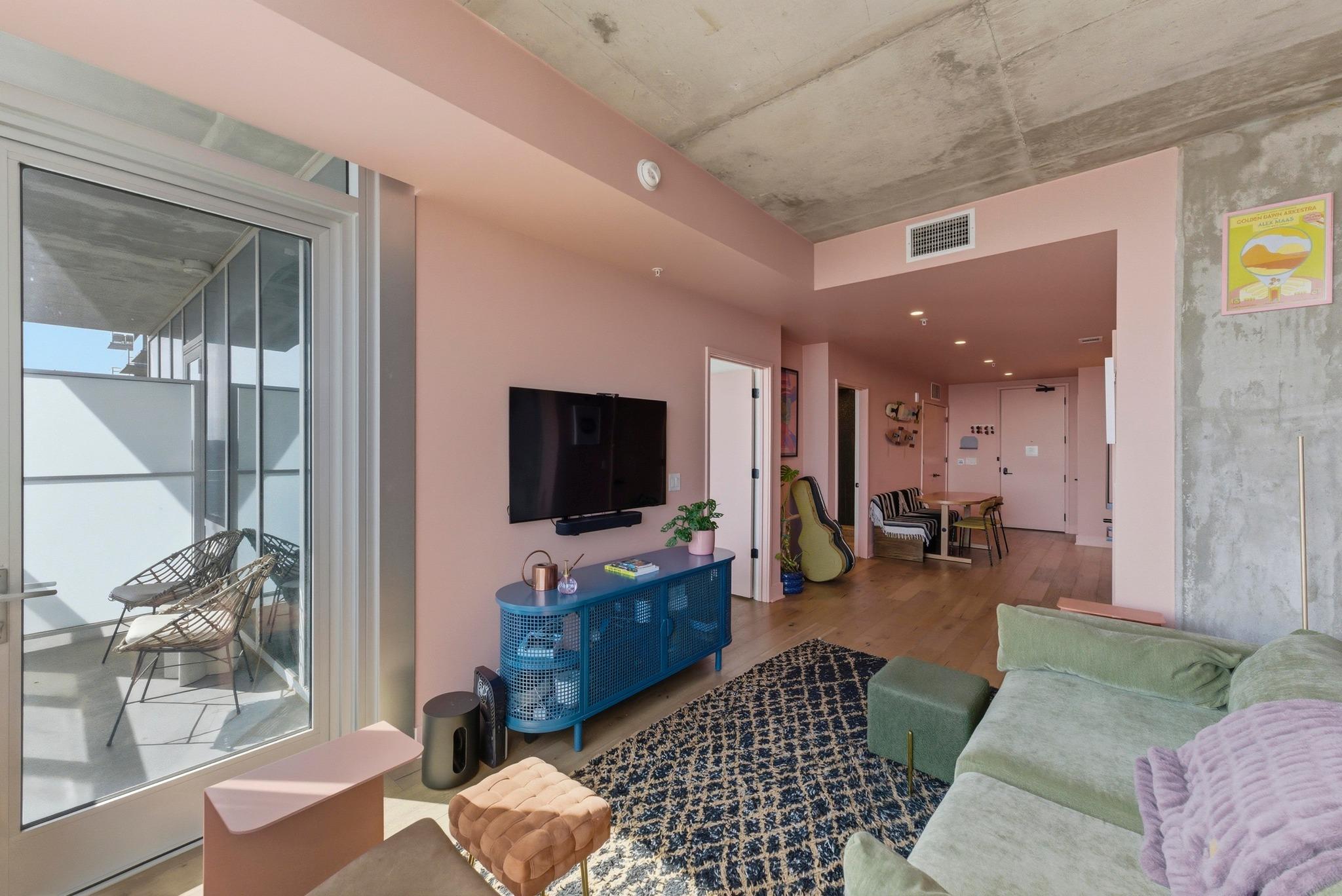 48 East Ave # 1607, Austin, TX 78701