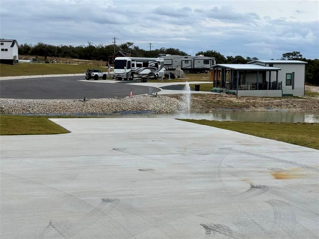 5386 Ranch Road 1376 Rd # 86, Fredericksburg, TX 78624