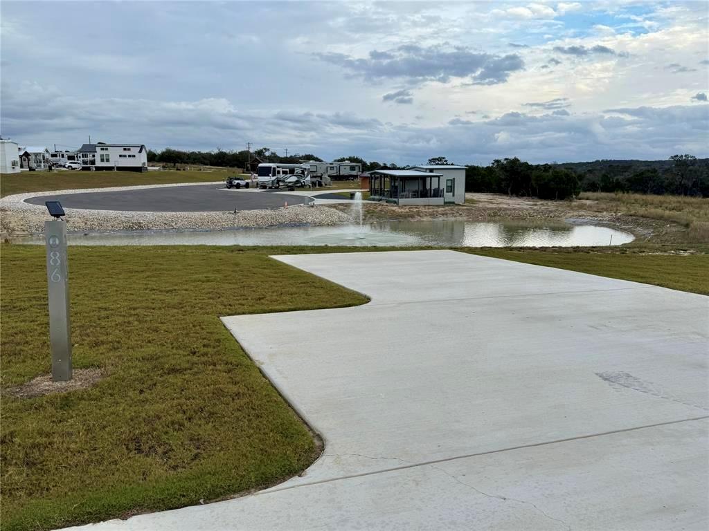 5386 Ranch Road 1376 Rd # 86, Fredericksburg, TX 78624