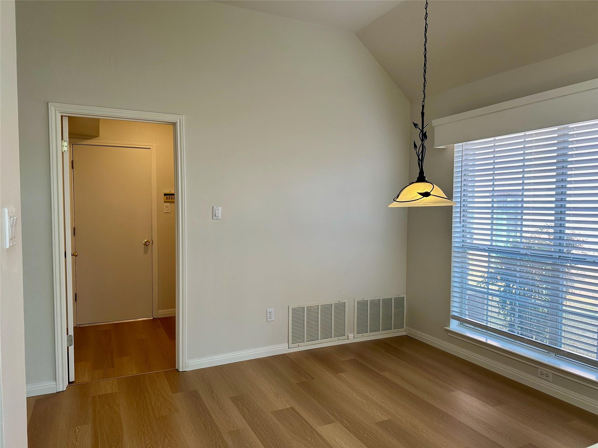 104 Benchmark St, Georgetown, TX 78626